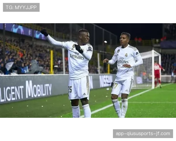 亚马尔与维尼修斯边路突破能力及进攻效率差异解析